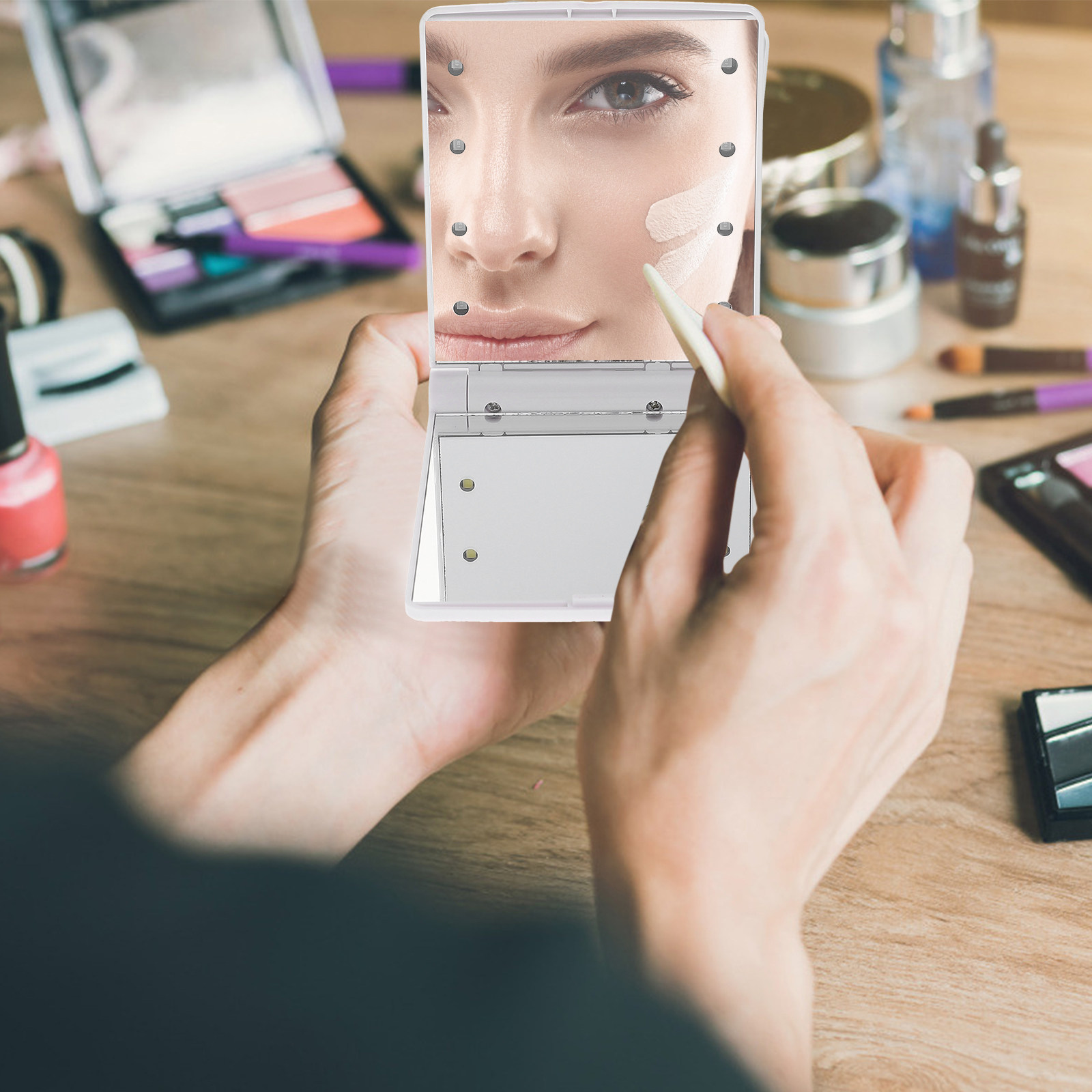 Foldable LED Makeup Mirror Rec - огляд і ціна Beauty Makeup Definition
