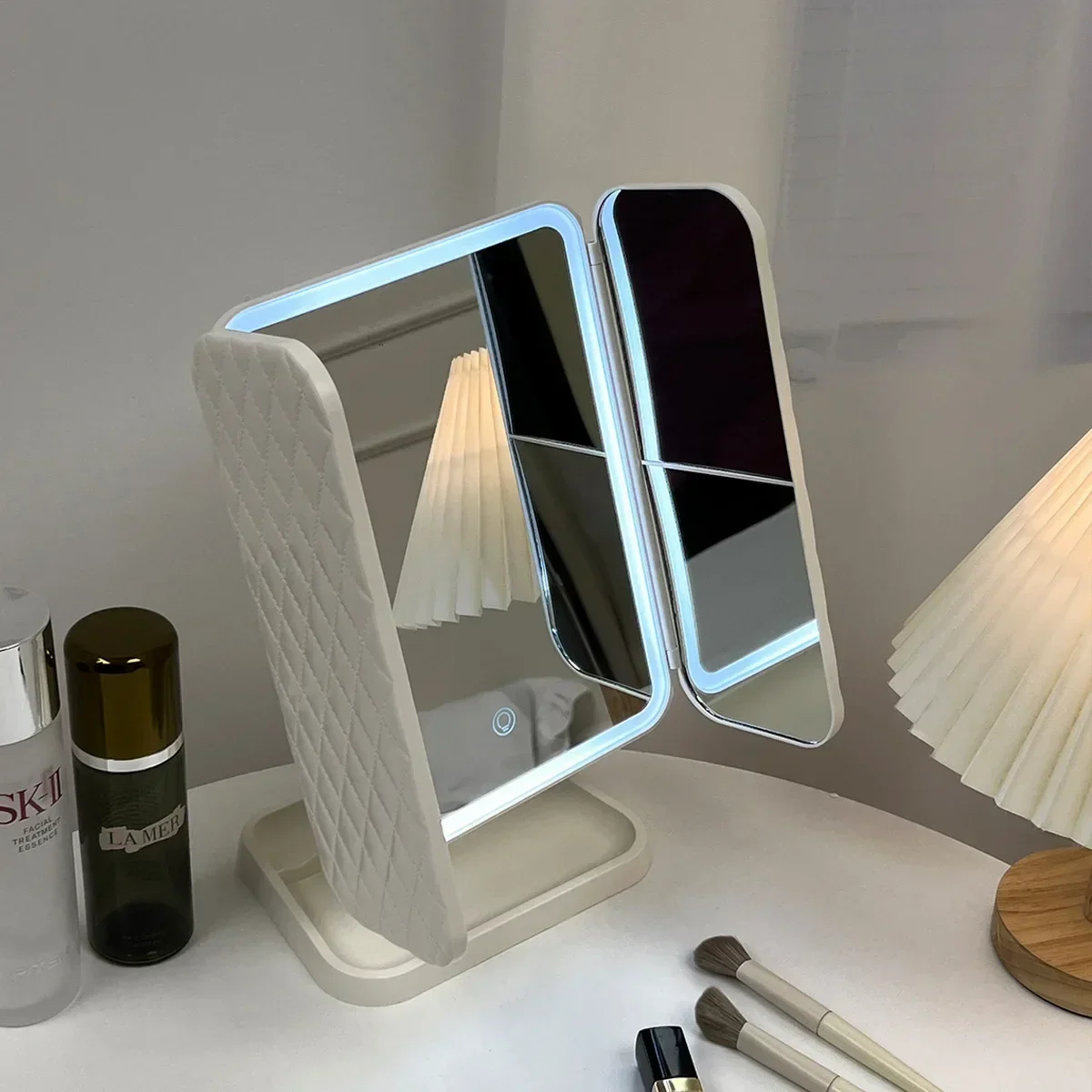 Trifold Makeup Mirror LED Ligh - огляд і ціна Your Beauty Makeup